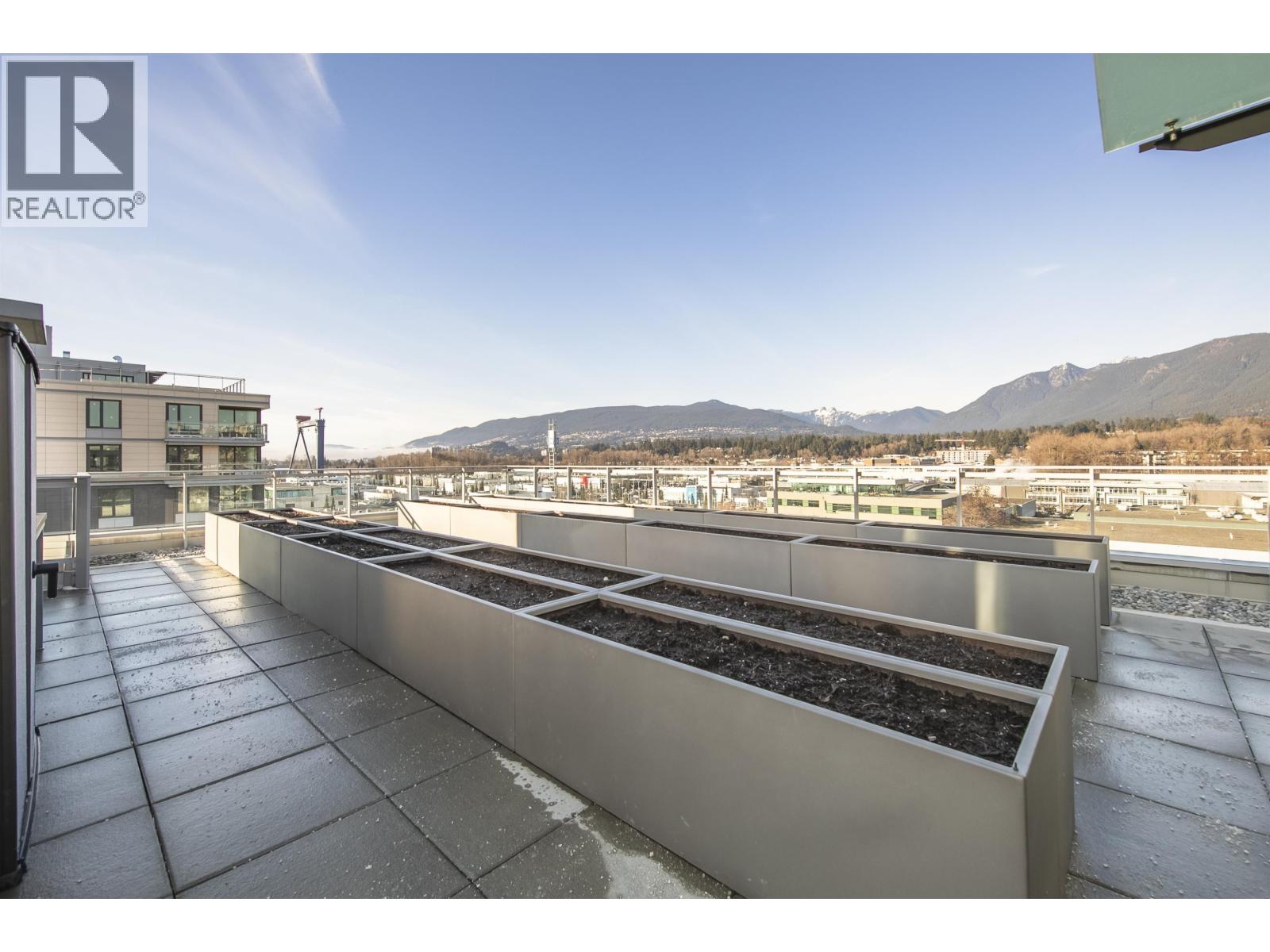 307 755 HARBOURSIDE DRIVE, West Vancouver