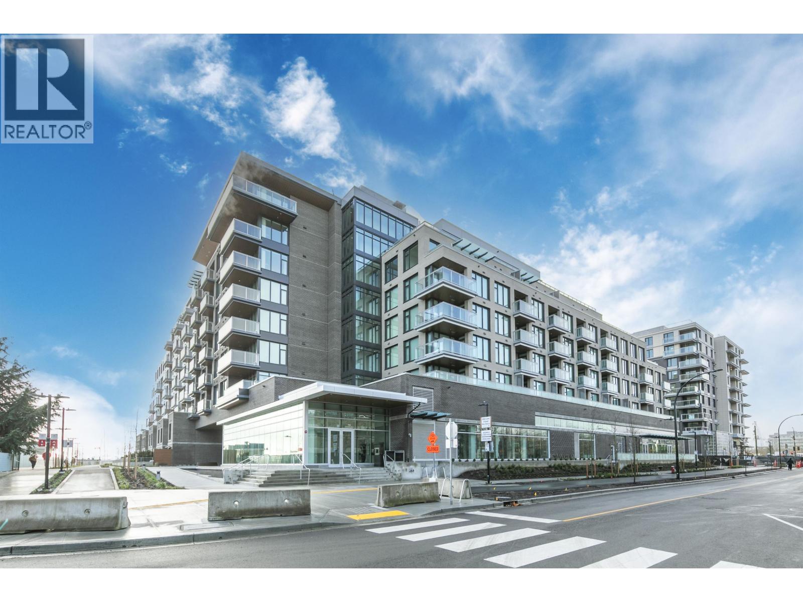307 755 HARBOURSIDE DRIVE, West Vancouver