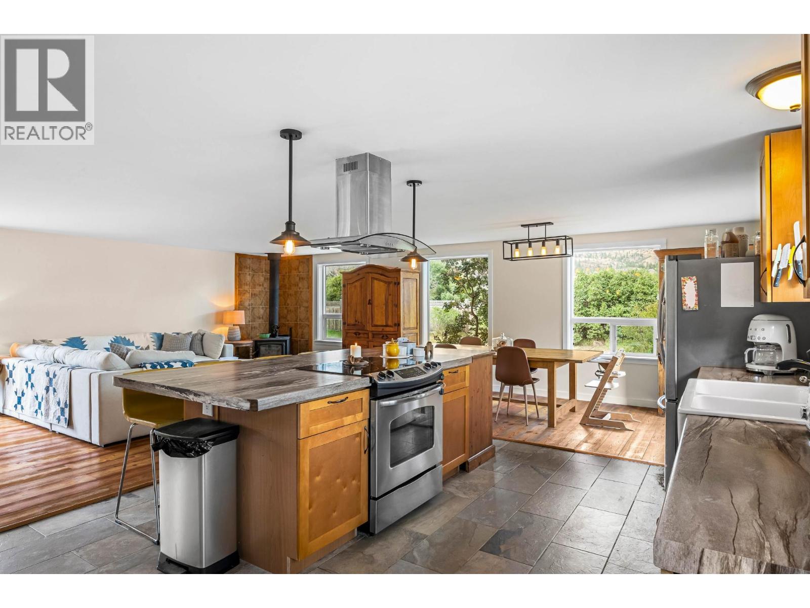  1688 Nicolls Road, Merritt