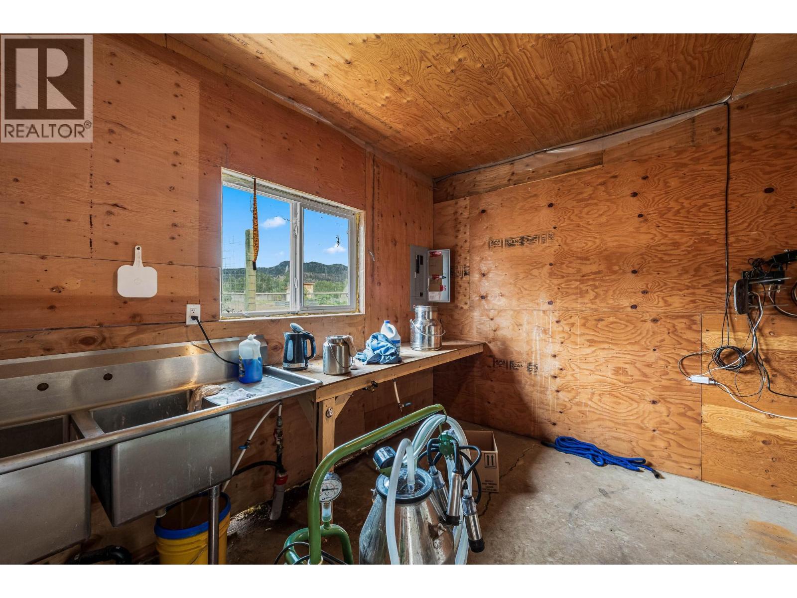  1688 Nicolls Road, Merritt