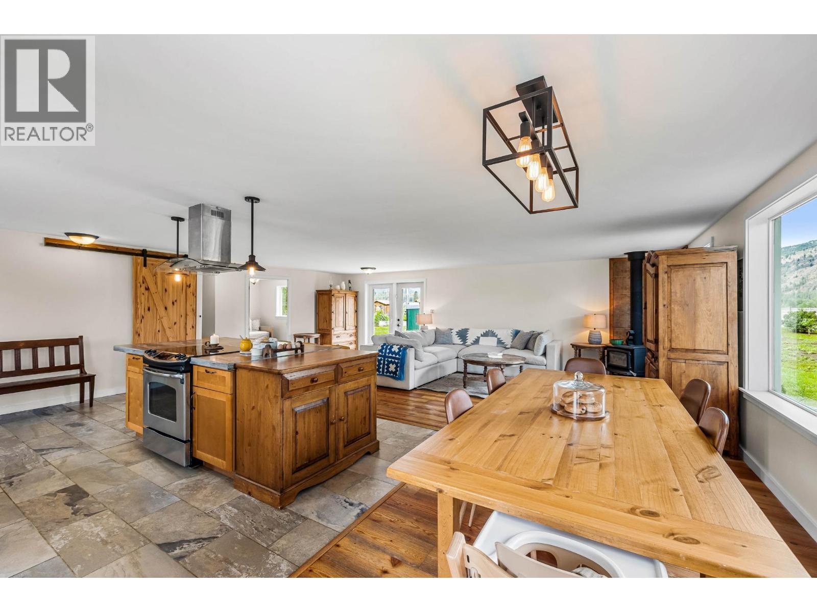  1688 Nicolls Road, Merritt