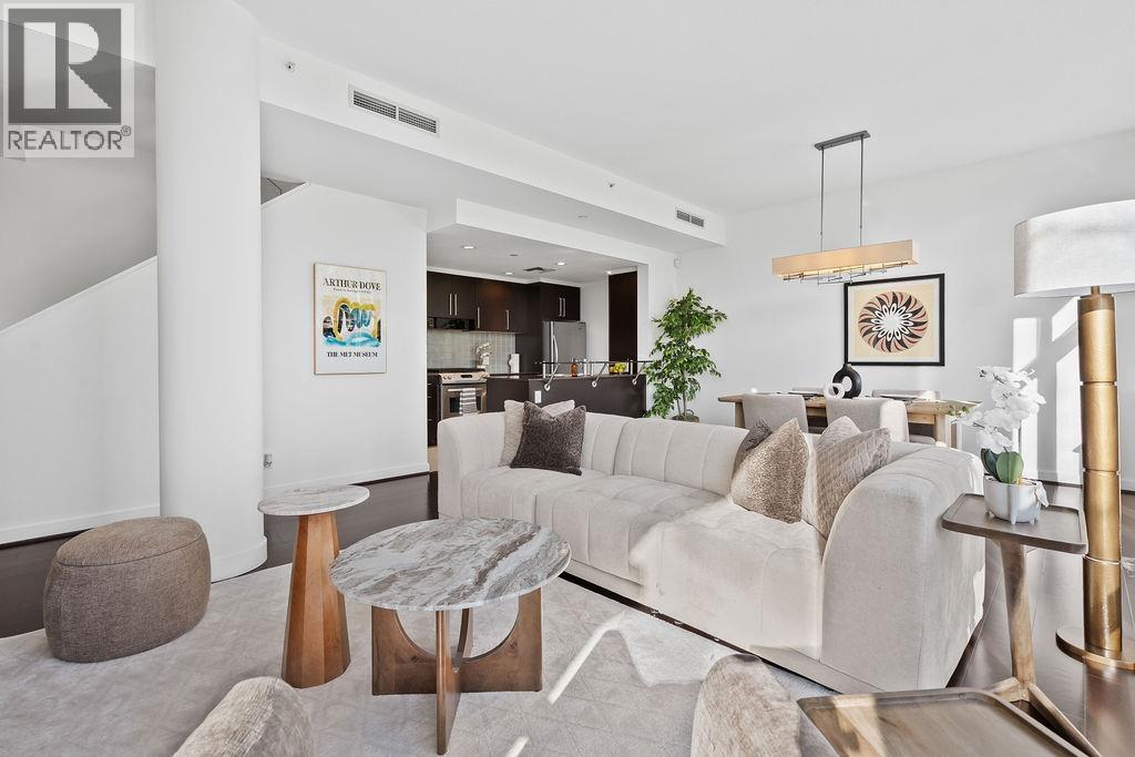 TH105 638 BEACH Crescent - photo 2