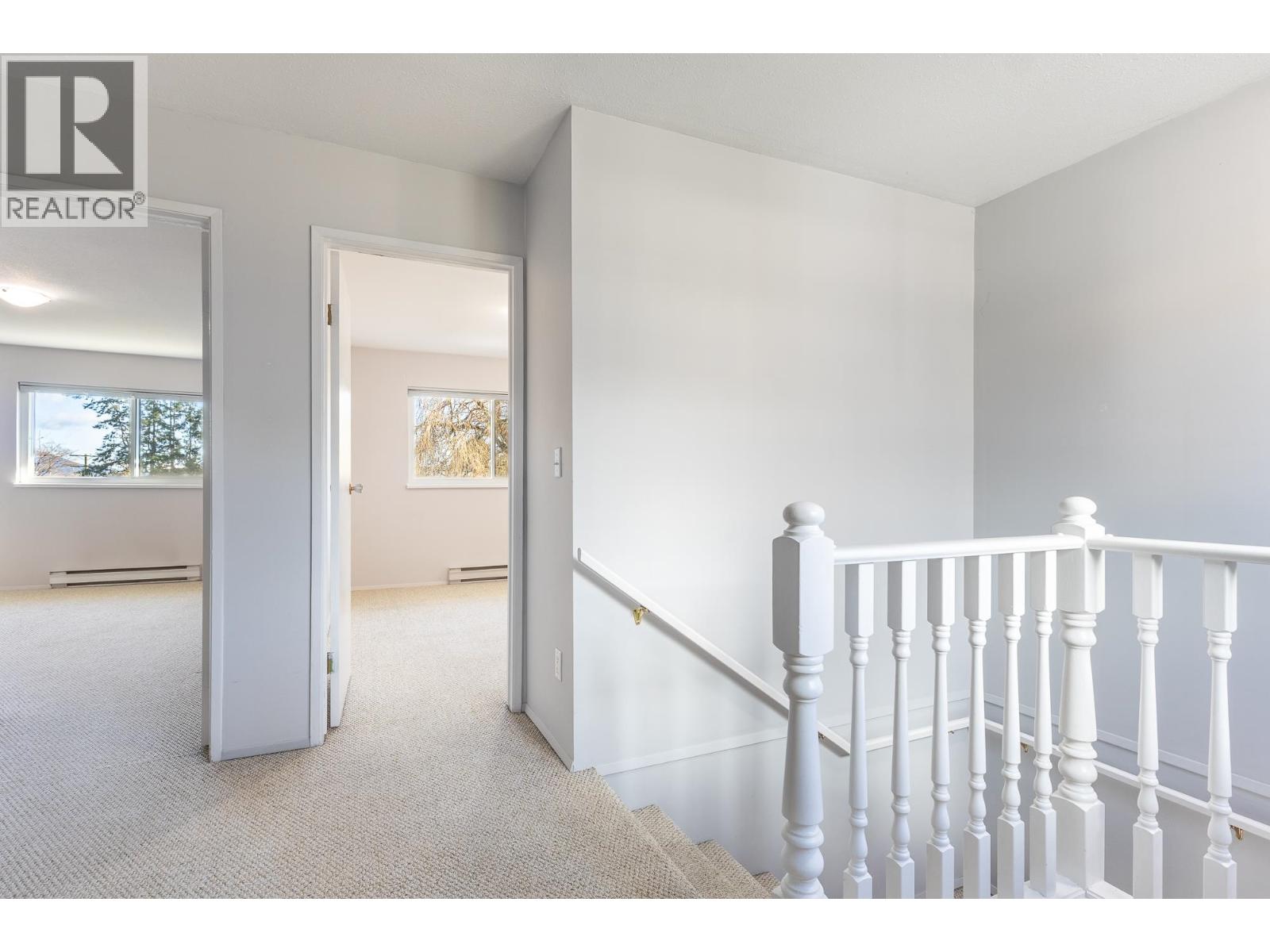 2 765 SCHOOL ROAD, Gibsons