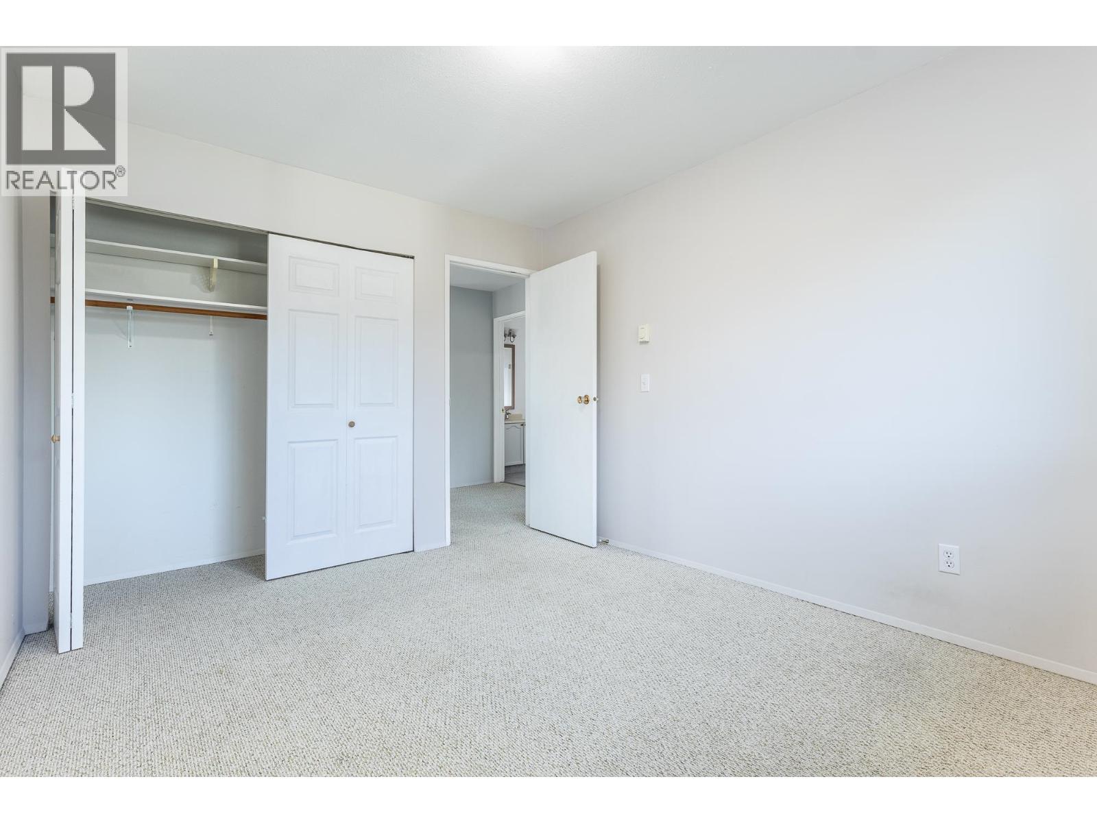 2 765 SCHOOL ROAD, Gibsons