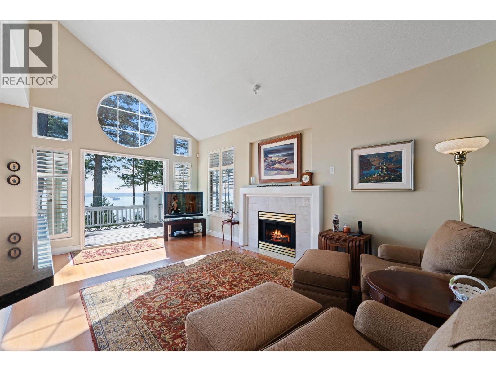 4 5110 ALDERFEILD PLACE, West Vancouver