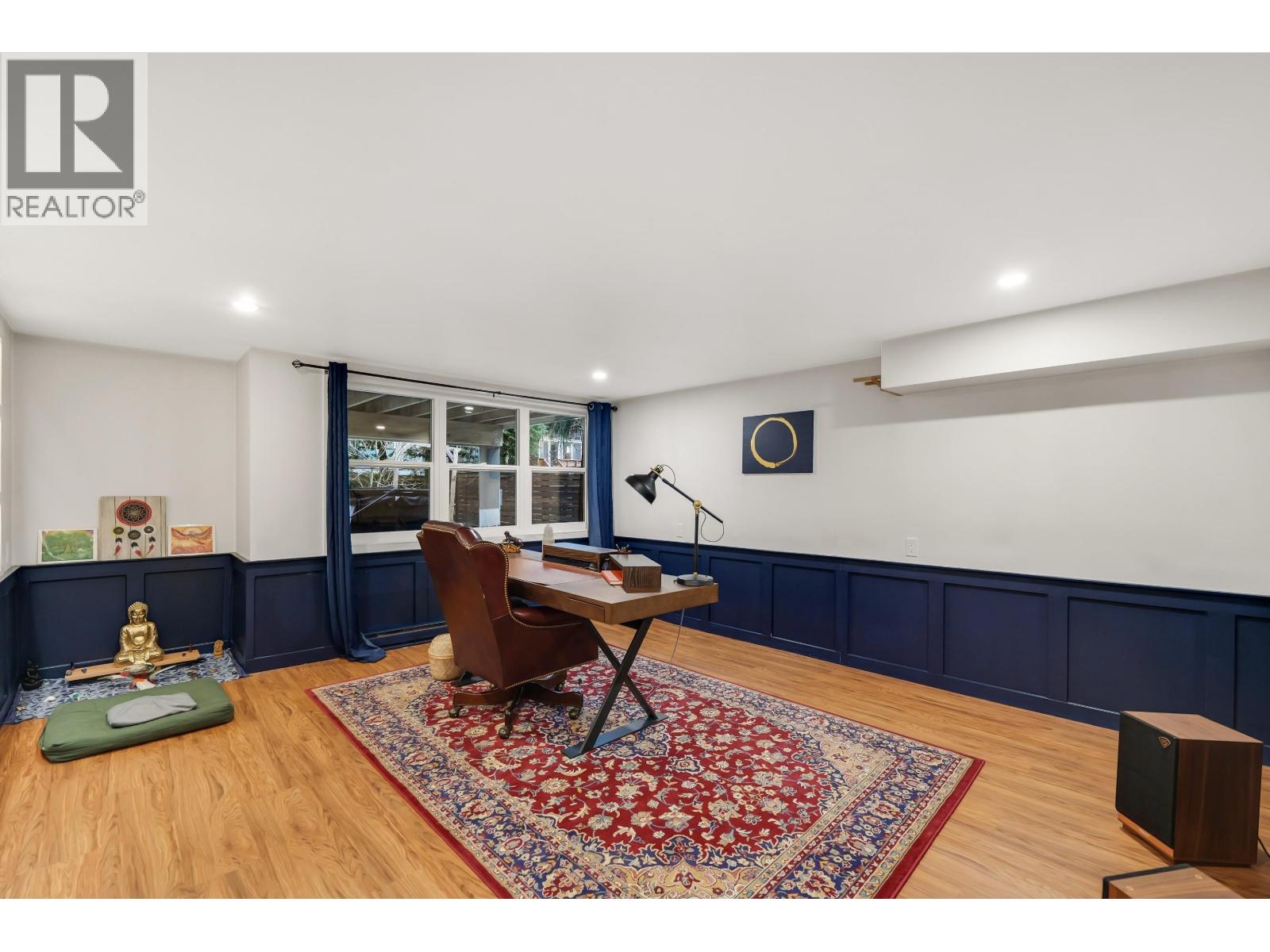 21 40137 GOVERNMENT ROAD, Squamish