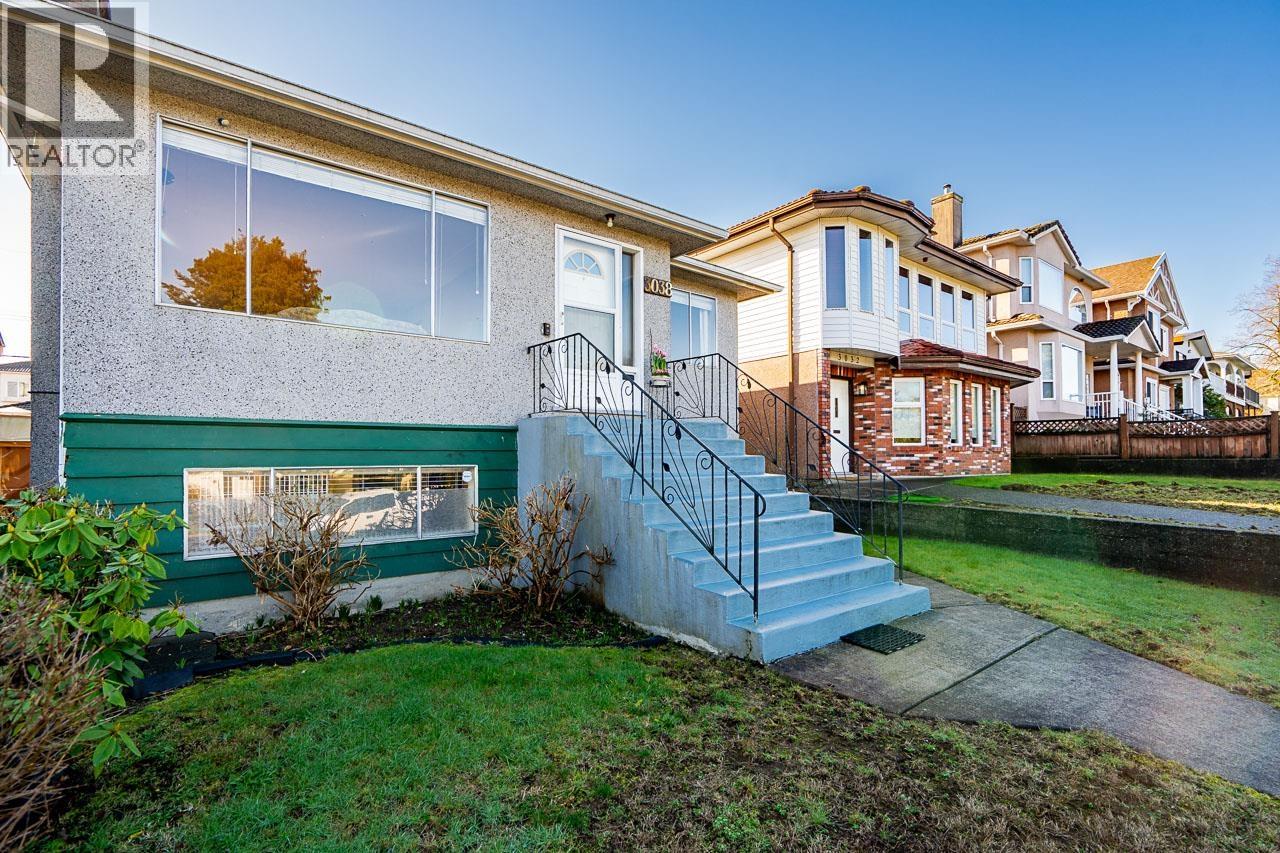 3038 CHARLES STREET - Main photo, Vancouver, British Columbia