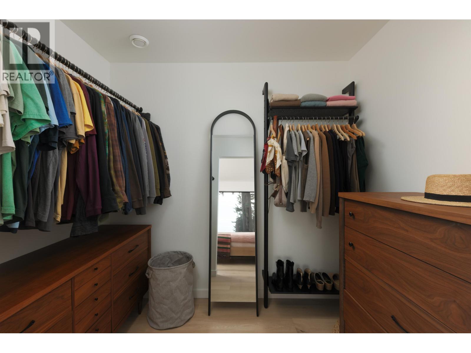 107 MAHAN ROAD, Gibsons