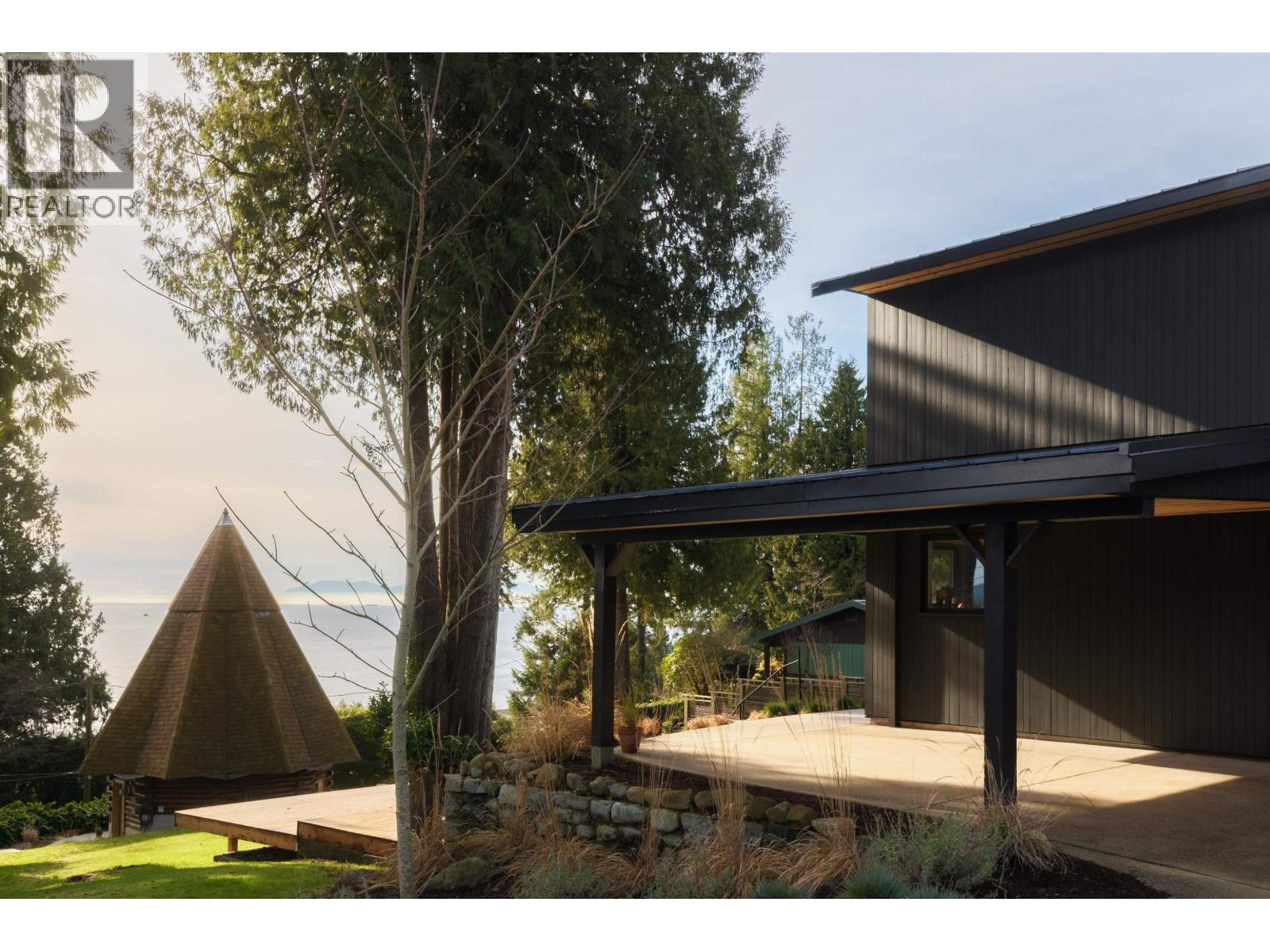 107 MAHAN ROAD, Gibsons