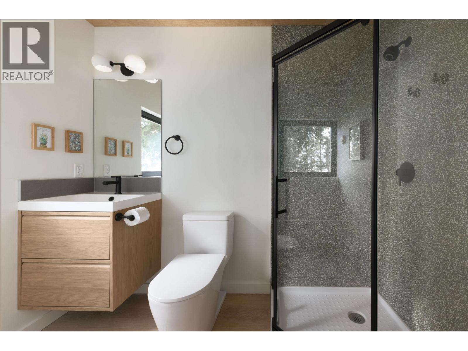 107 MAHAN ROAD, Gibsons