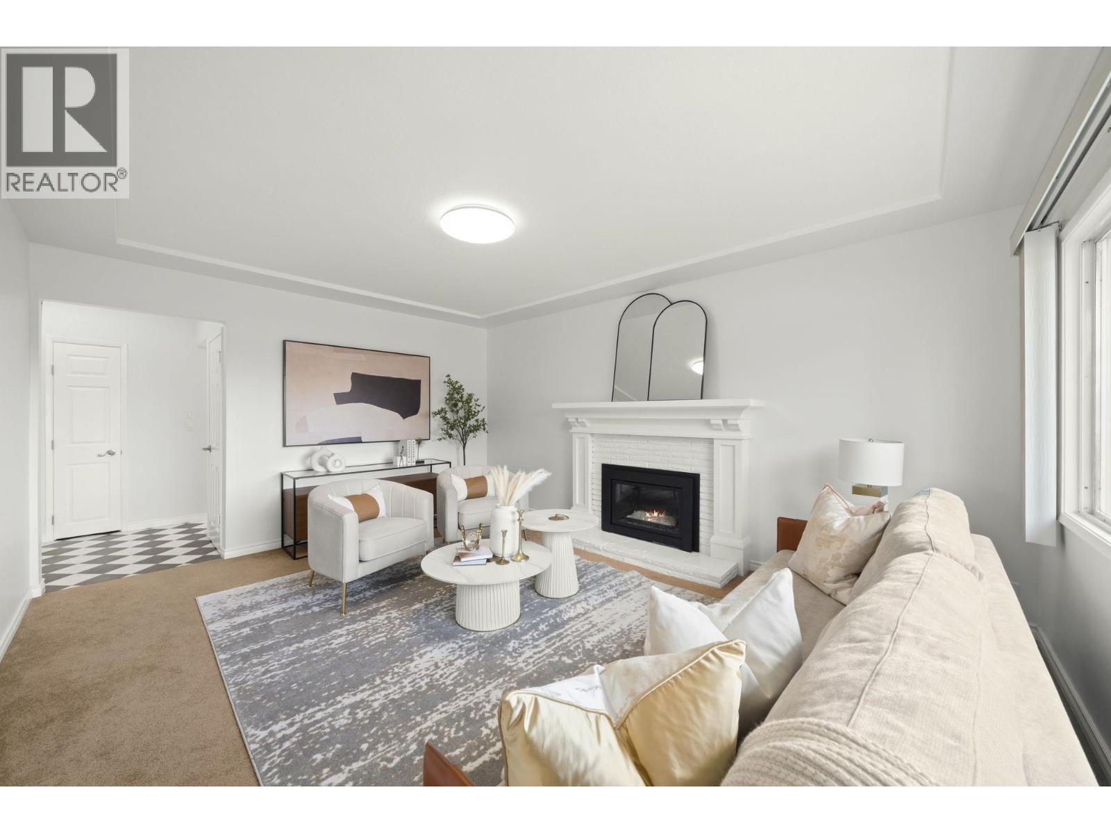 7776 DAVIES STREET, Burnaby