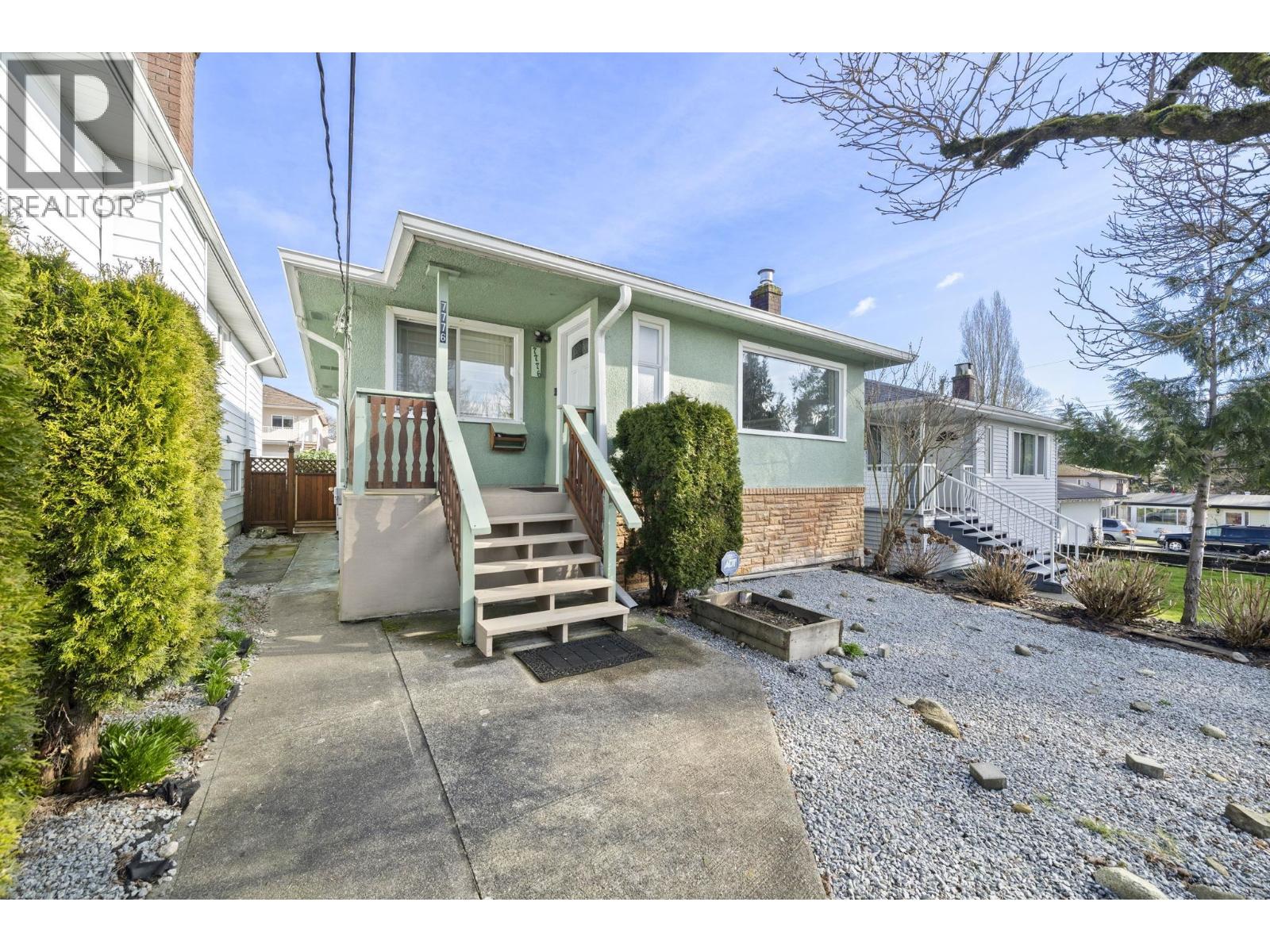 7776 DAVIES STREET, Burnaby