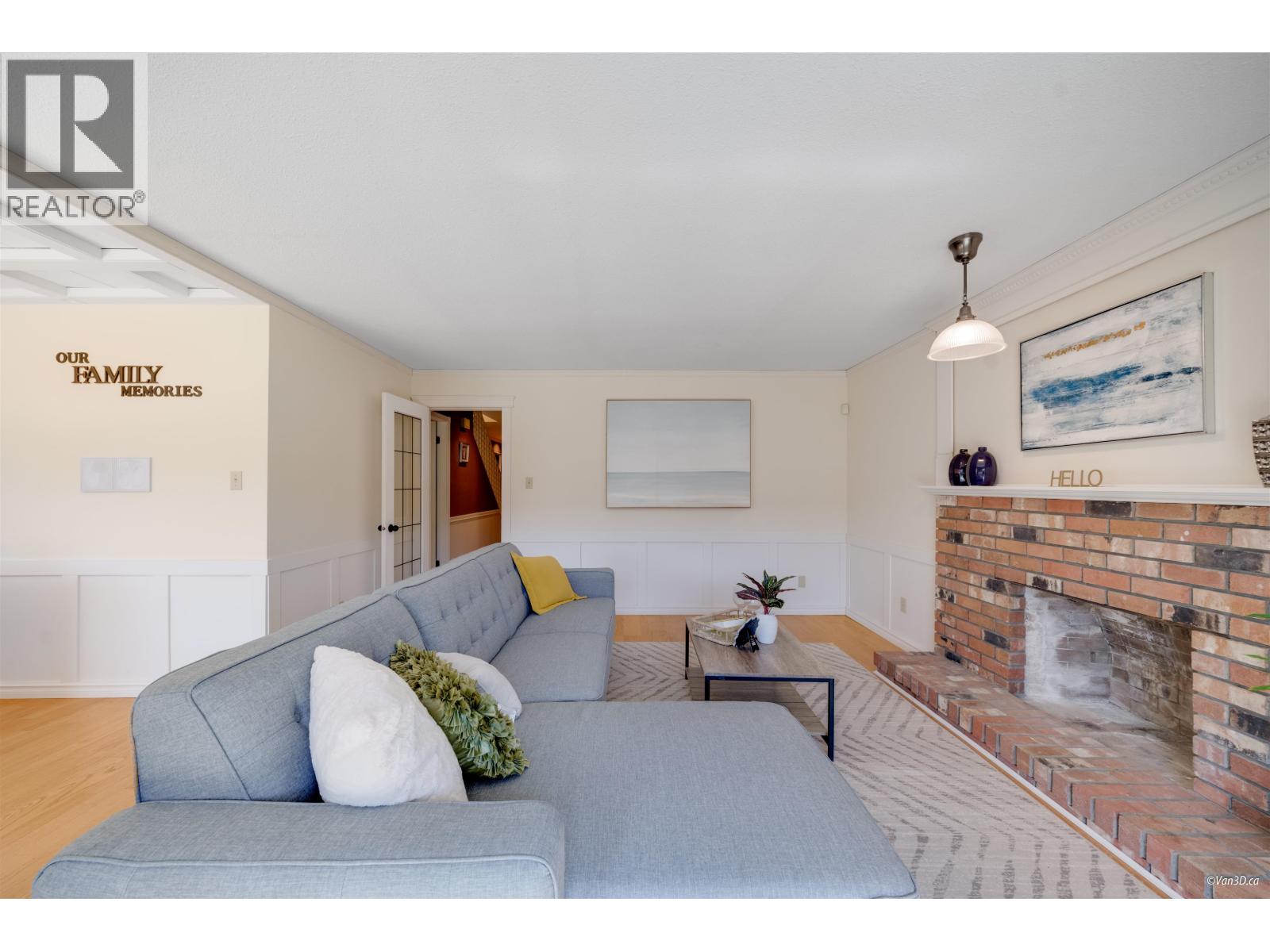 9666 ASHWOOD DRIVE, Richmond