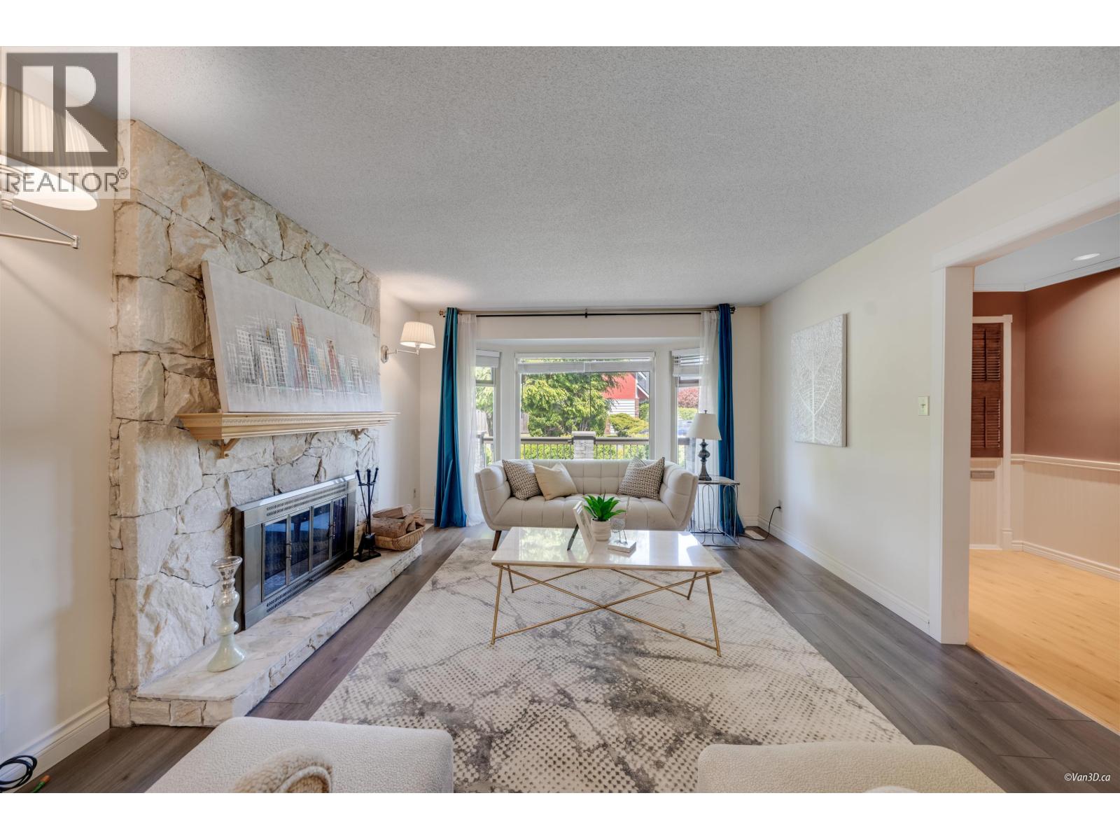 9666 ASHWOOD DRIVE, Richmond