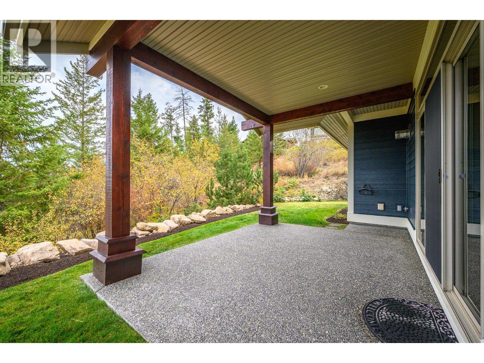  501 Longspoon Bay, Vernon
