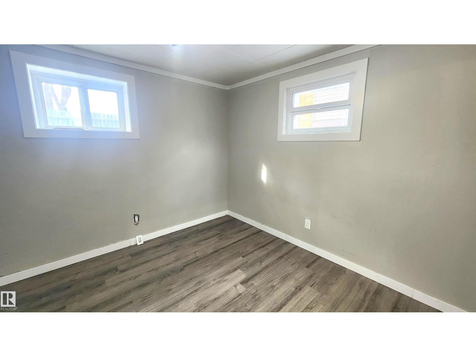 12139 81 ST NW, Edmonton