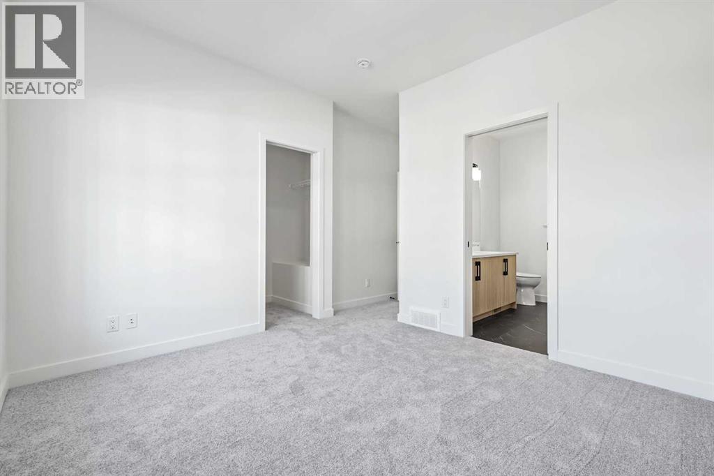 Single Family House for Sale in  Mahogany Gardens SE Mahogany Calgary 