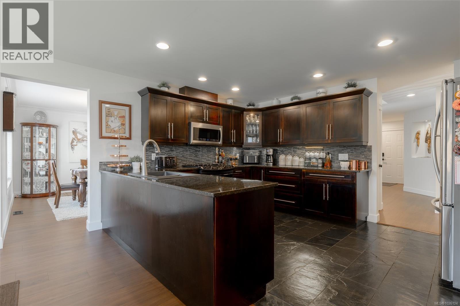 5497 Woodland Cres W, Port Alberni