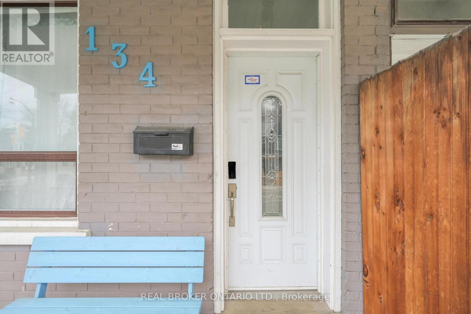 134 JONES AVENUE - Photo 2 of 30, Toronto (South Riverdale), Ontario