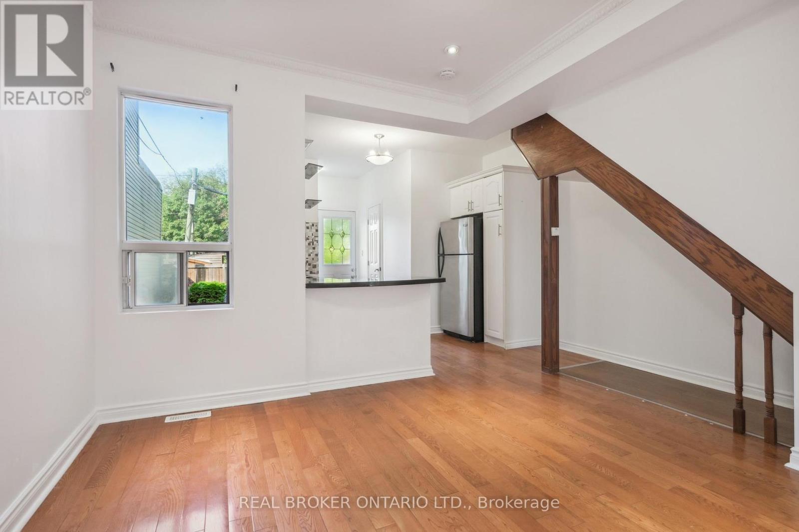 134 JONES AVENUE - 20