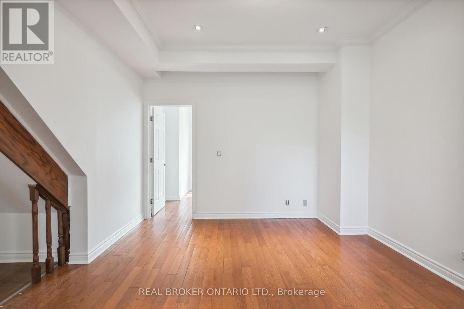 134 JONES AVENUE - 21