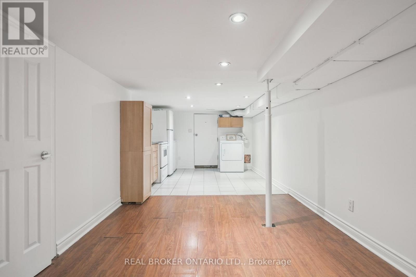134 JONES AVENUE - 22