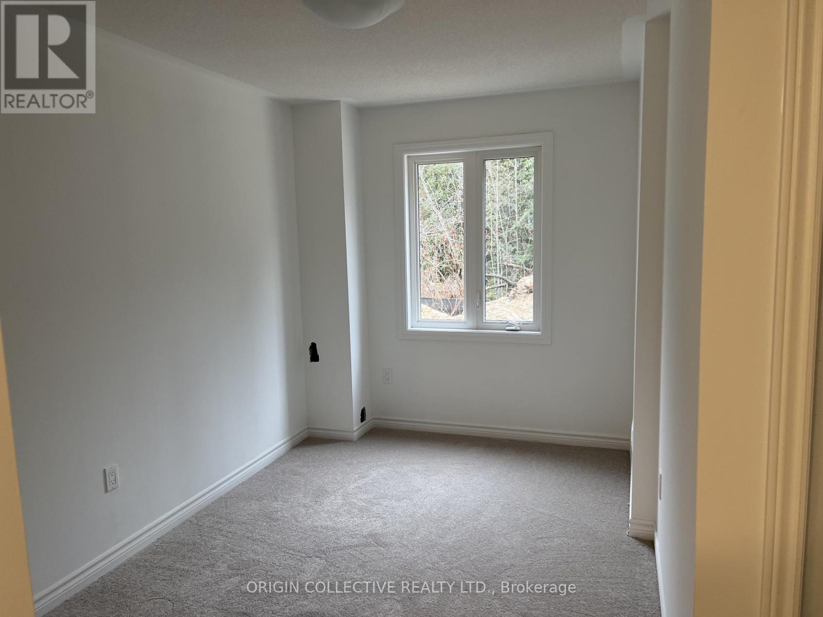 TOP - 34 MILSON CRESCENT - Photo 5 of 15, Essa (Angus), Ontario