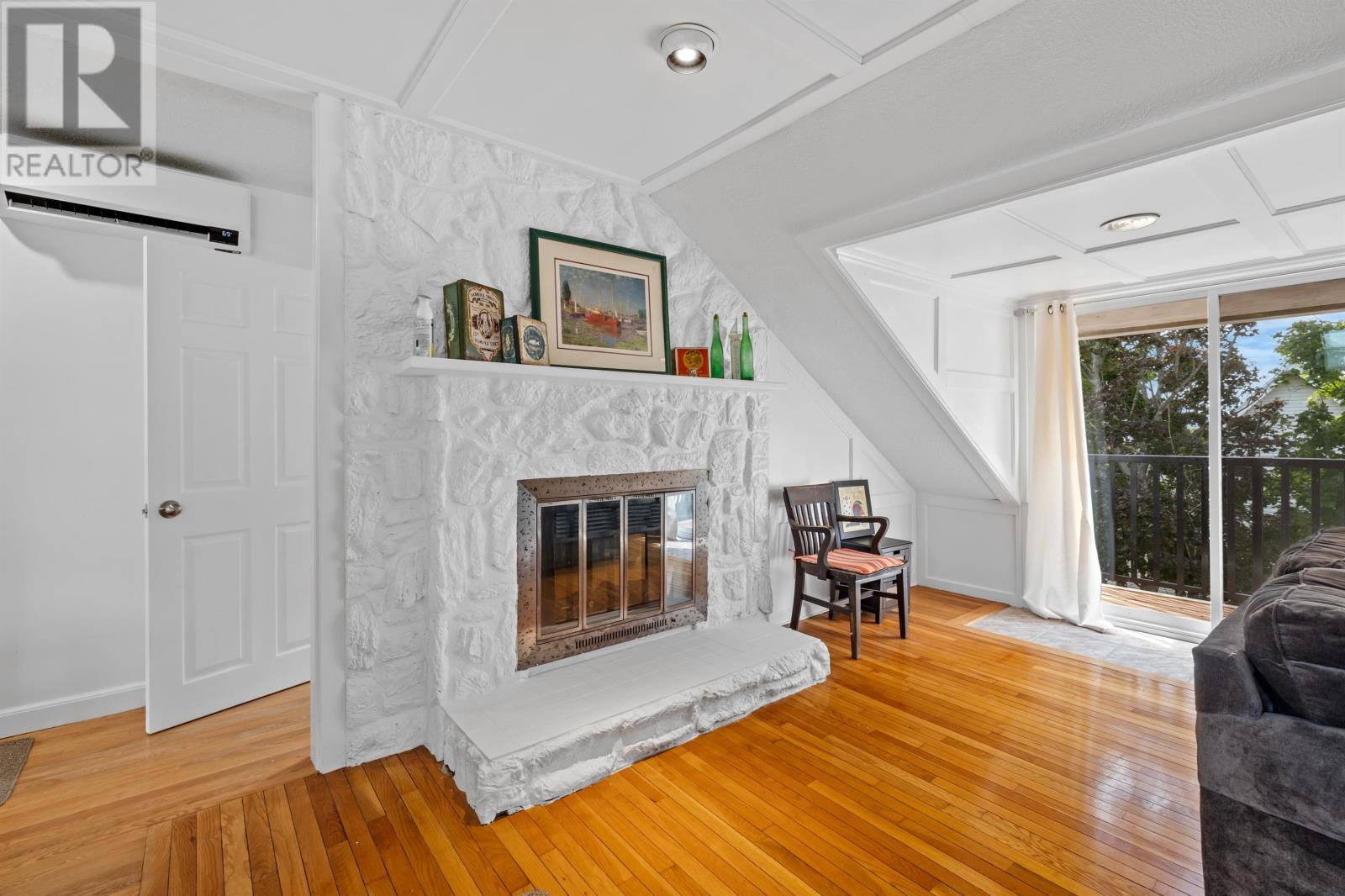 91 Central Street - Image 18
