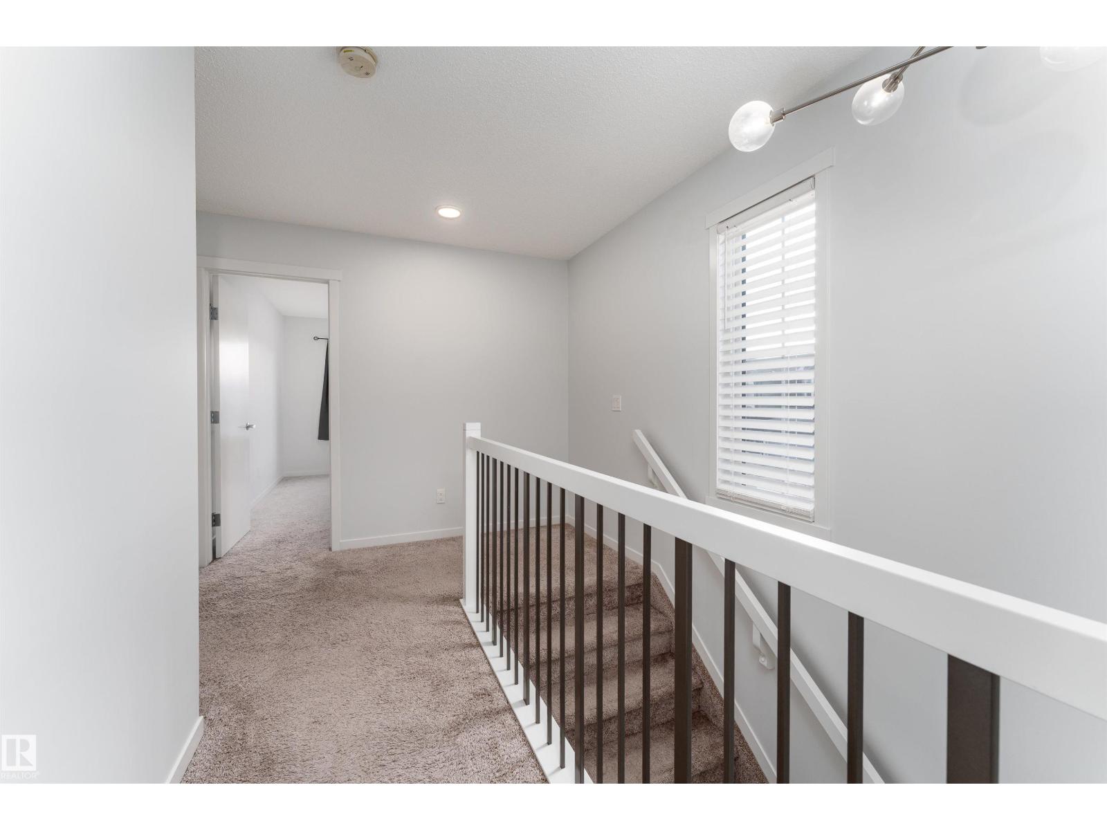 22371 93 AV NW, Edmonton