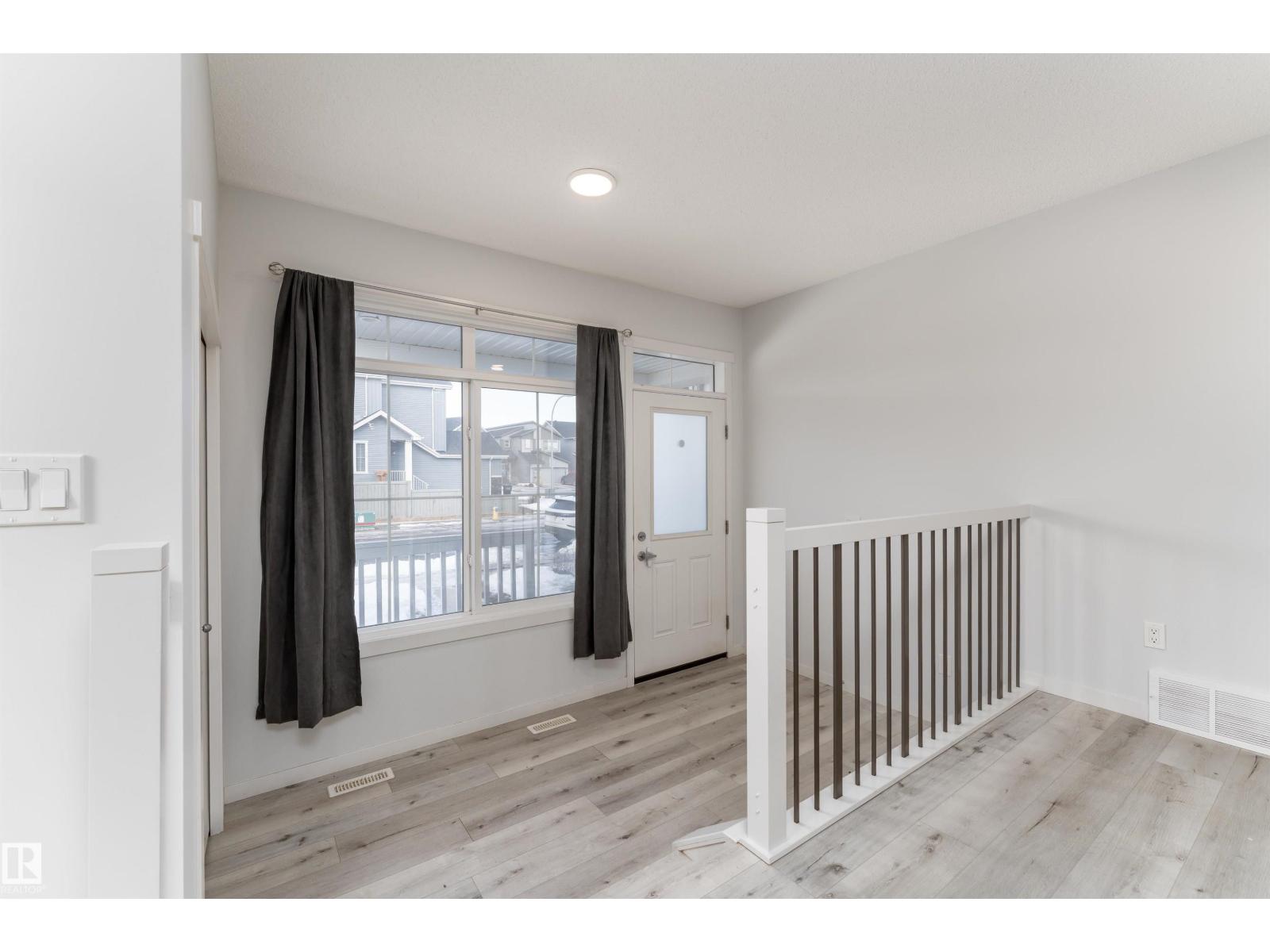 22371 93 AV NW, Edmonton