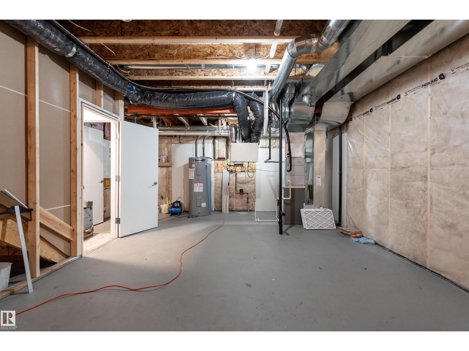 22371 93 AV NW, Edmonton