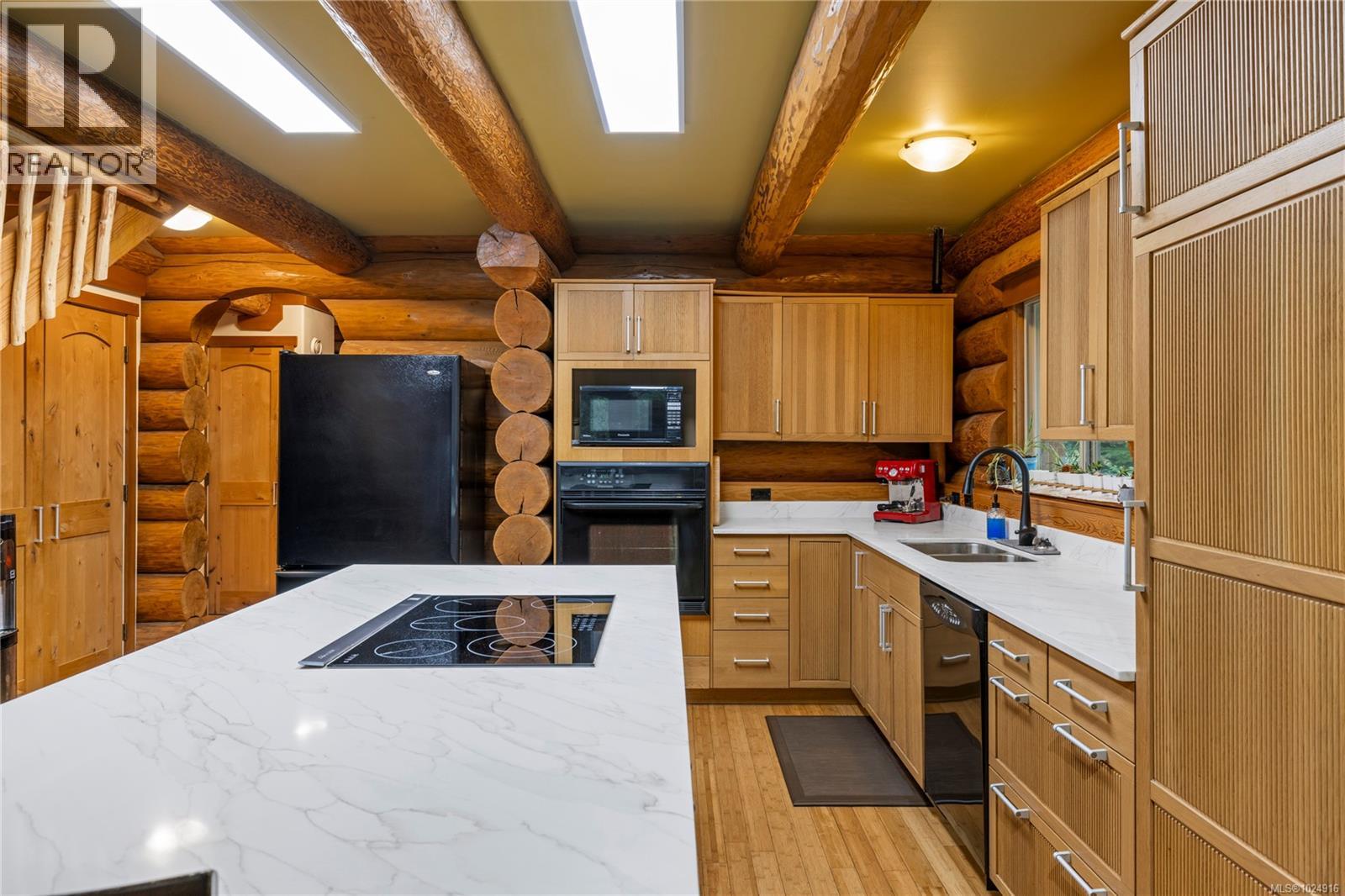 2948 Jameson Rd, Nanaimo