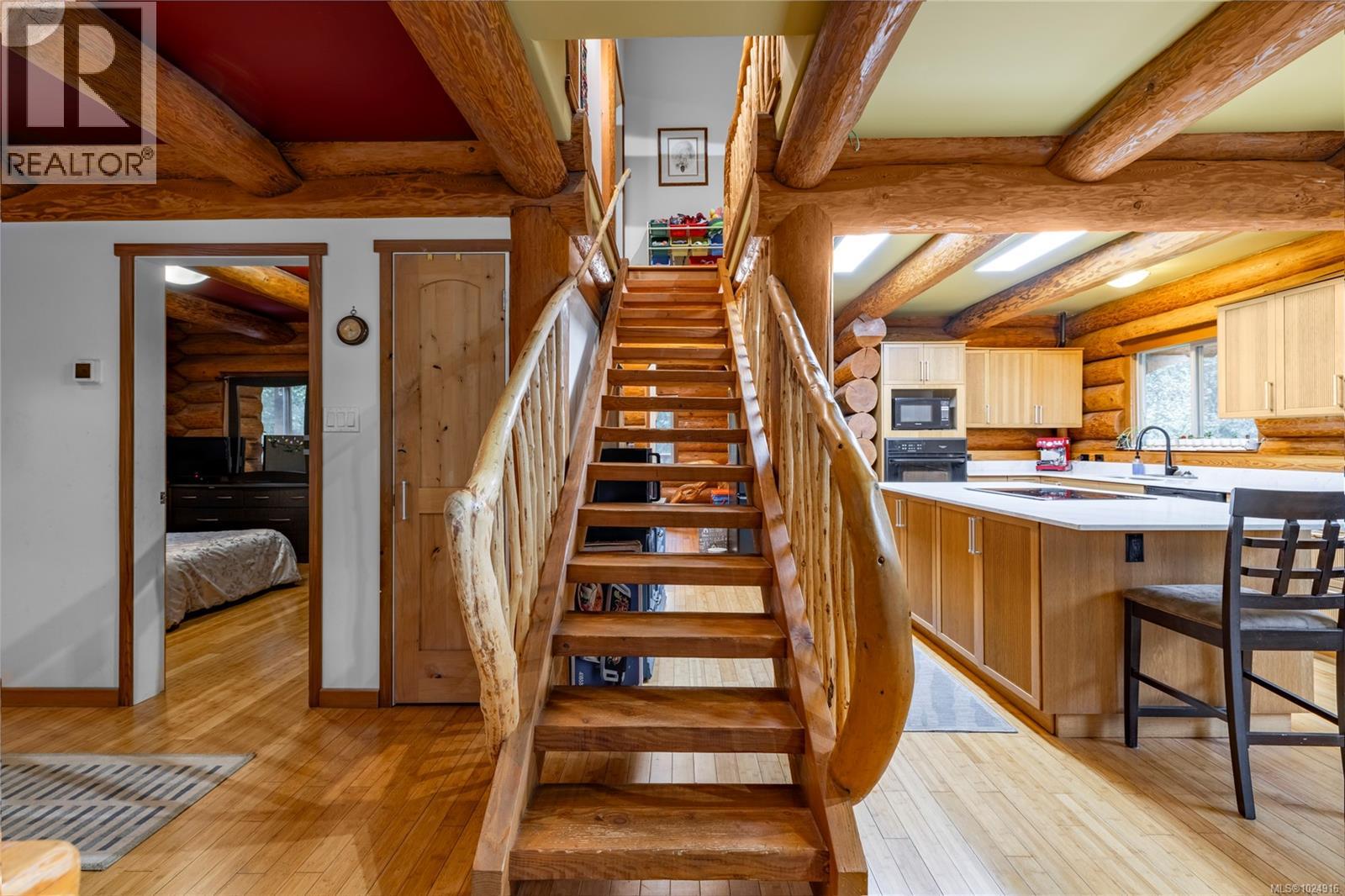 2948 Jameson Rd, Nanaimo