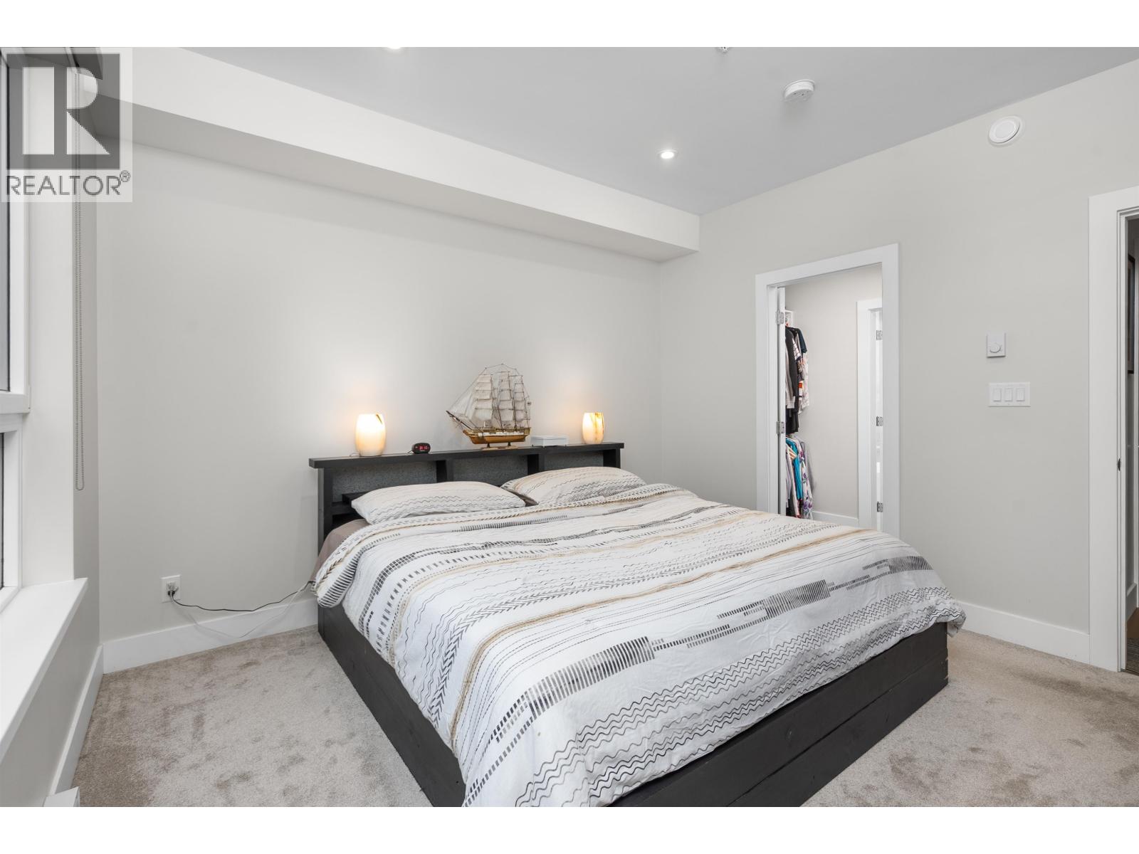 220 1870 DOWAD DRIVE, Squamish