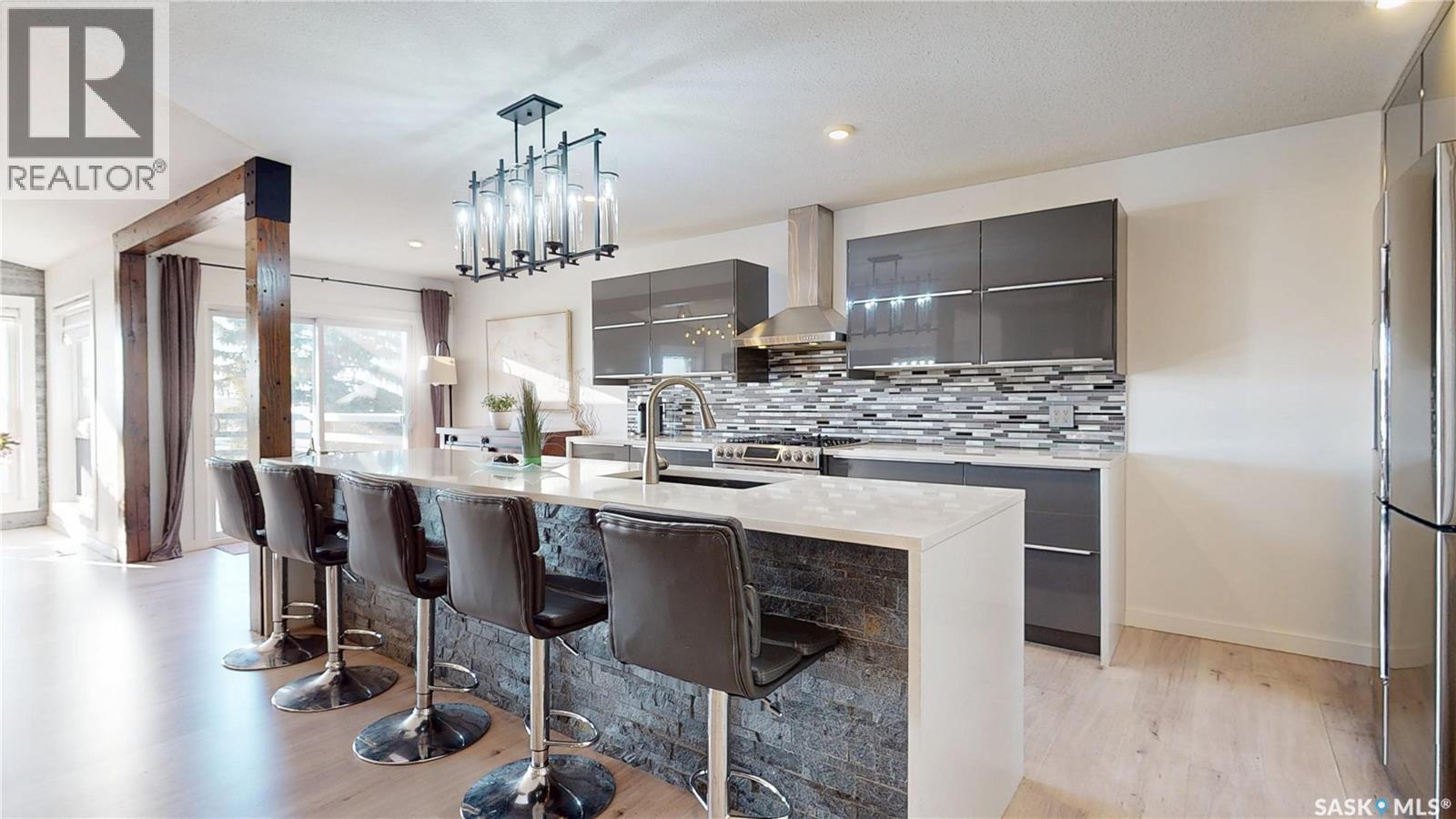 8507 KESTRAL DRIVE - 12