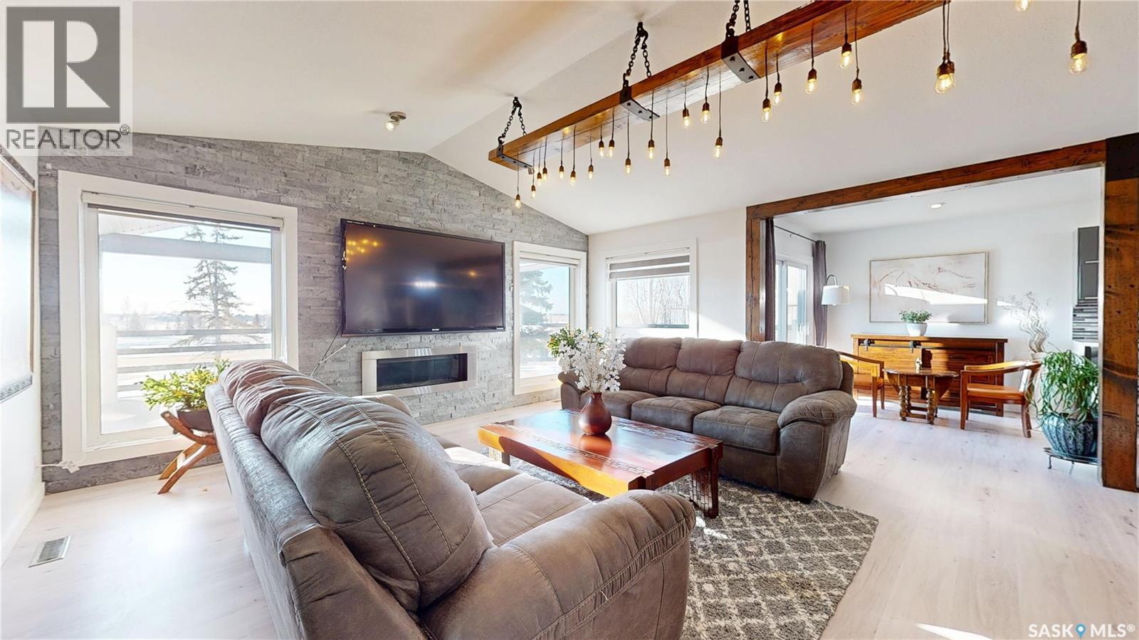 8507 KESTRAL DRIVE - 5