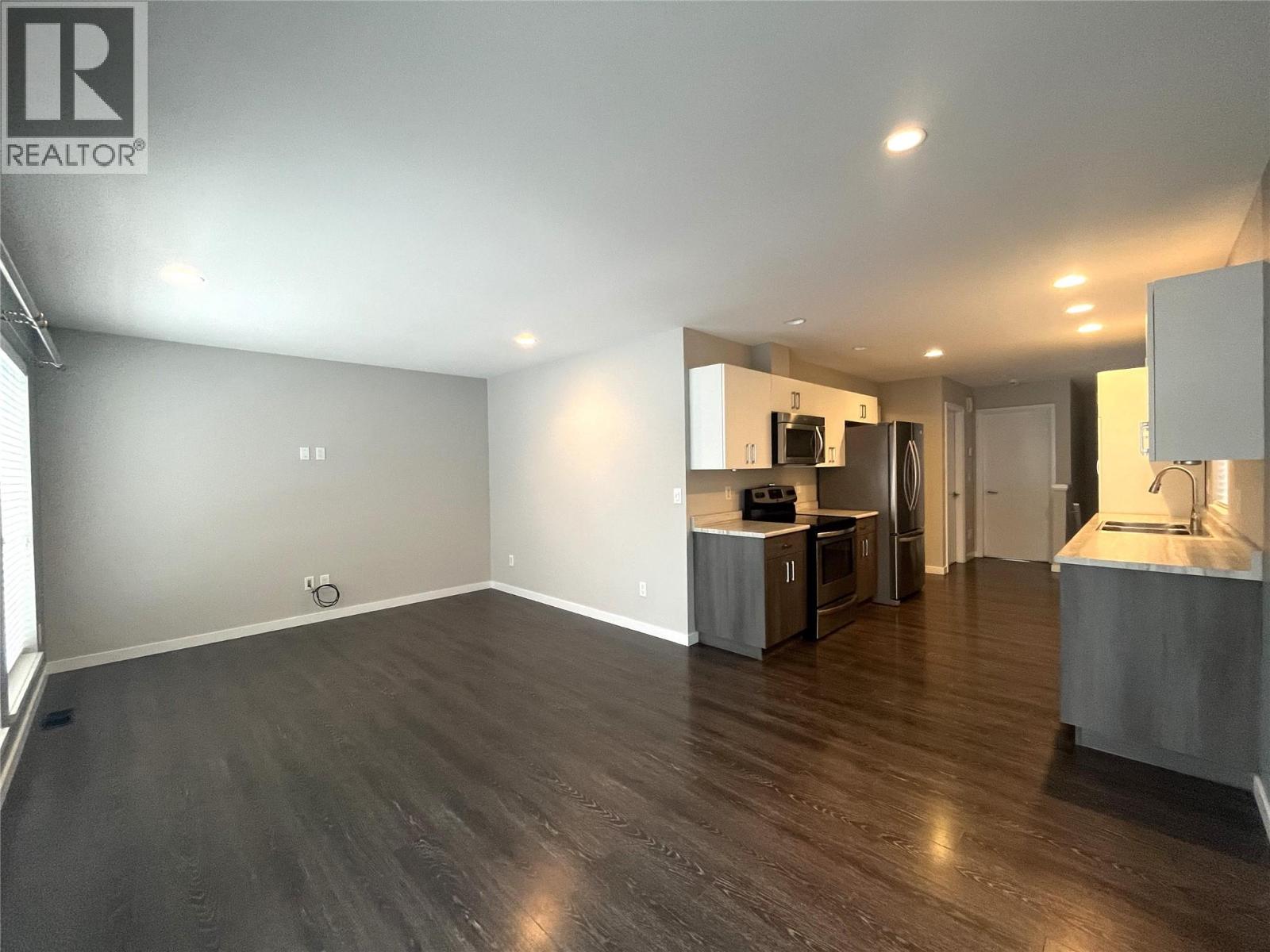 #128 1850 HUGH ALLAN Drive - 8