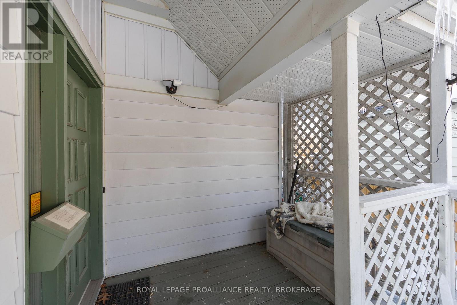 69 SCOTT STREET - Photo 4 of 45, Kingston (Central City East), Ontario