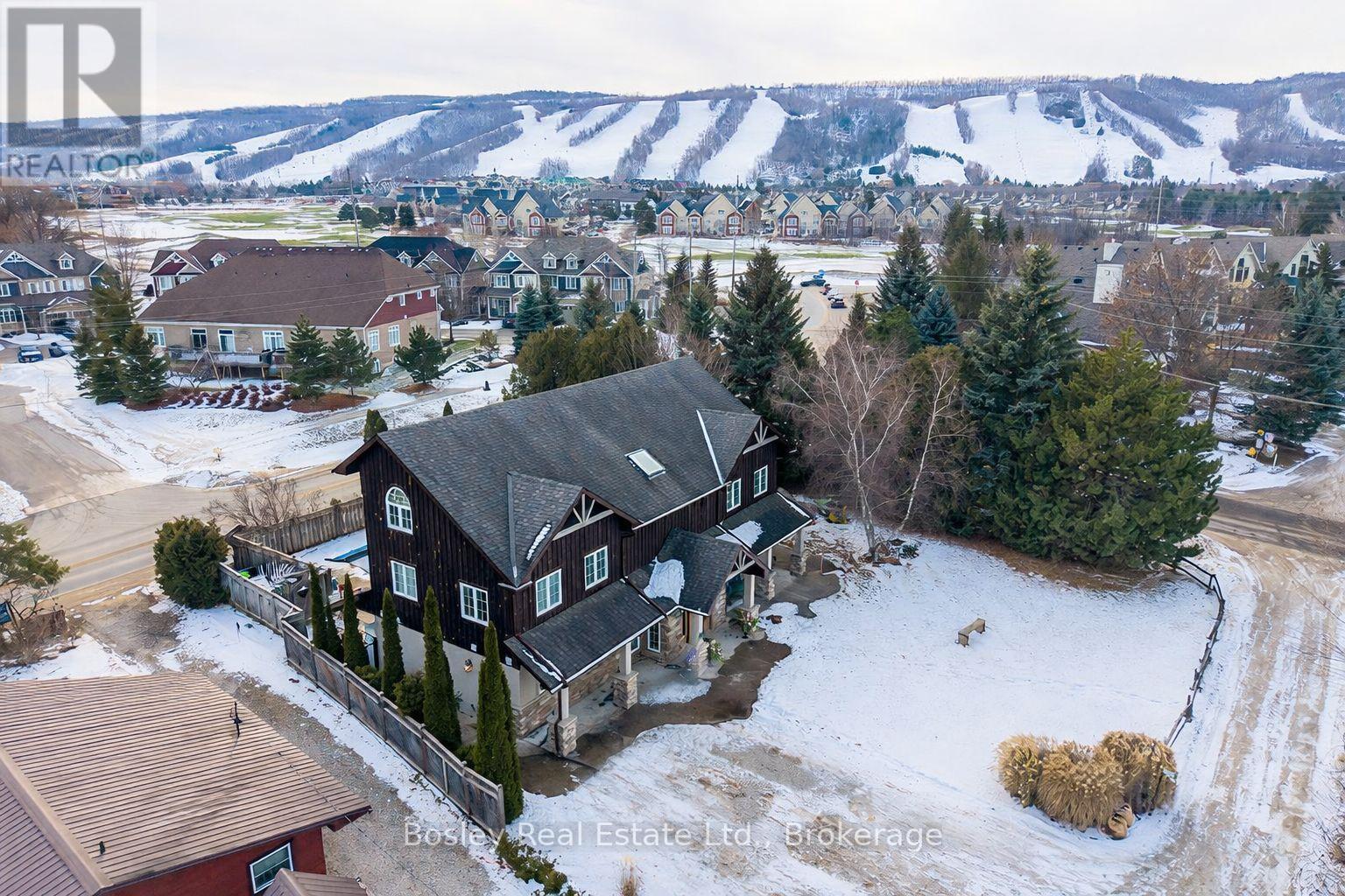 102 RIDGEVIEW DRIVE N - 2