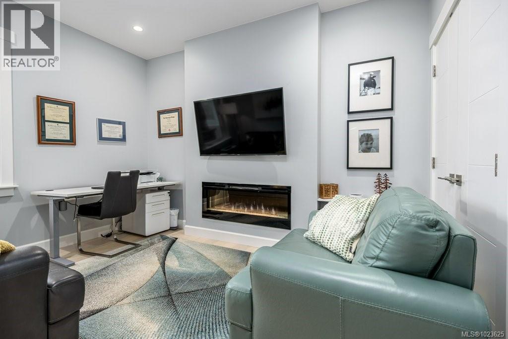 #229 1290 CROWN ISLE DR - 40