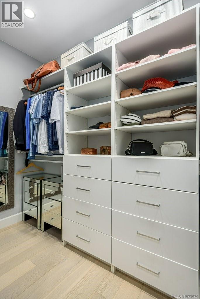 #229 1290 CROWN ISLE DR - 37