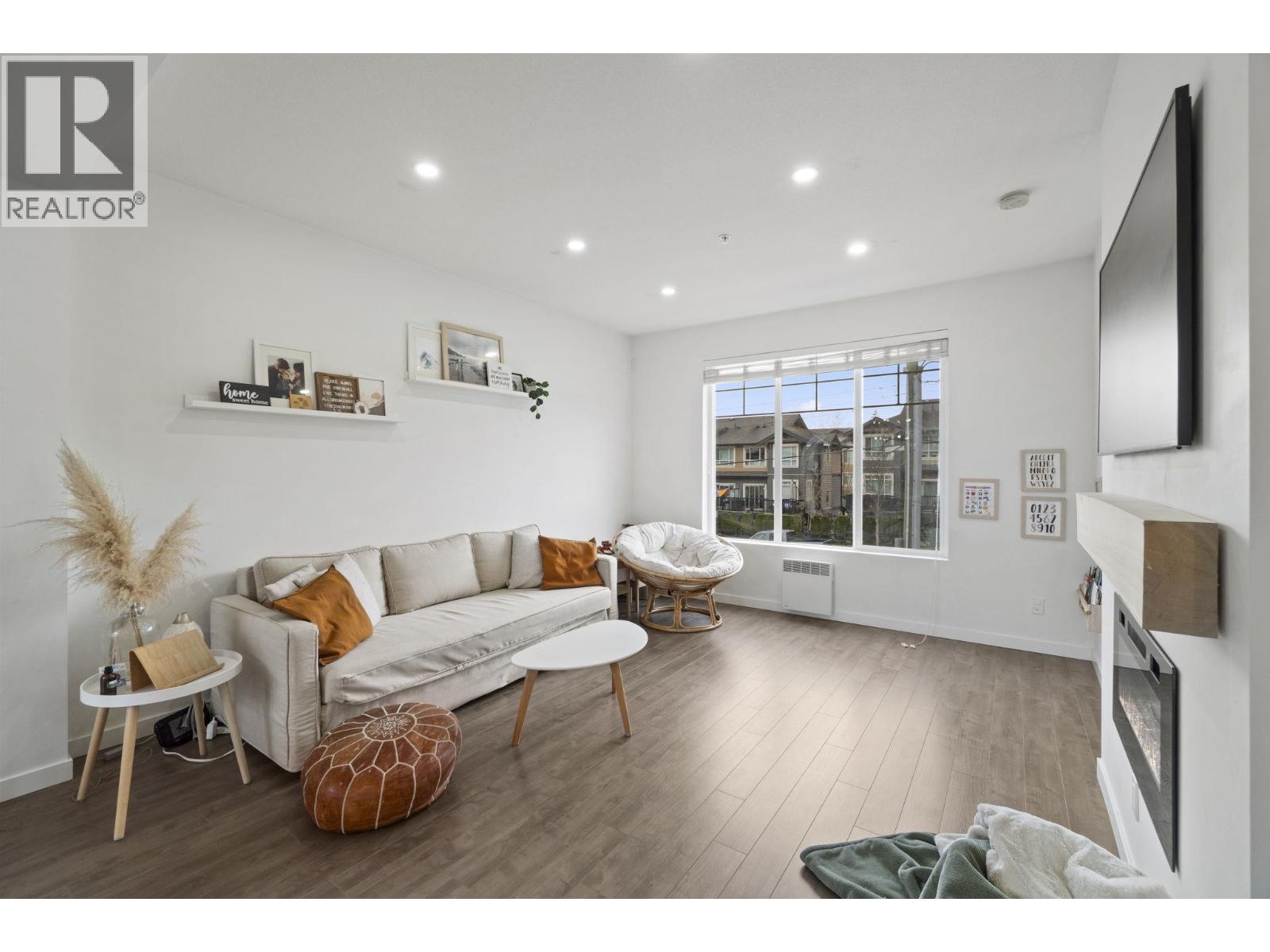 53 11272 240 STREET - Photo 5 of 23, Maple Ridge, British Columbia