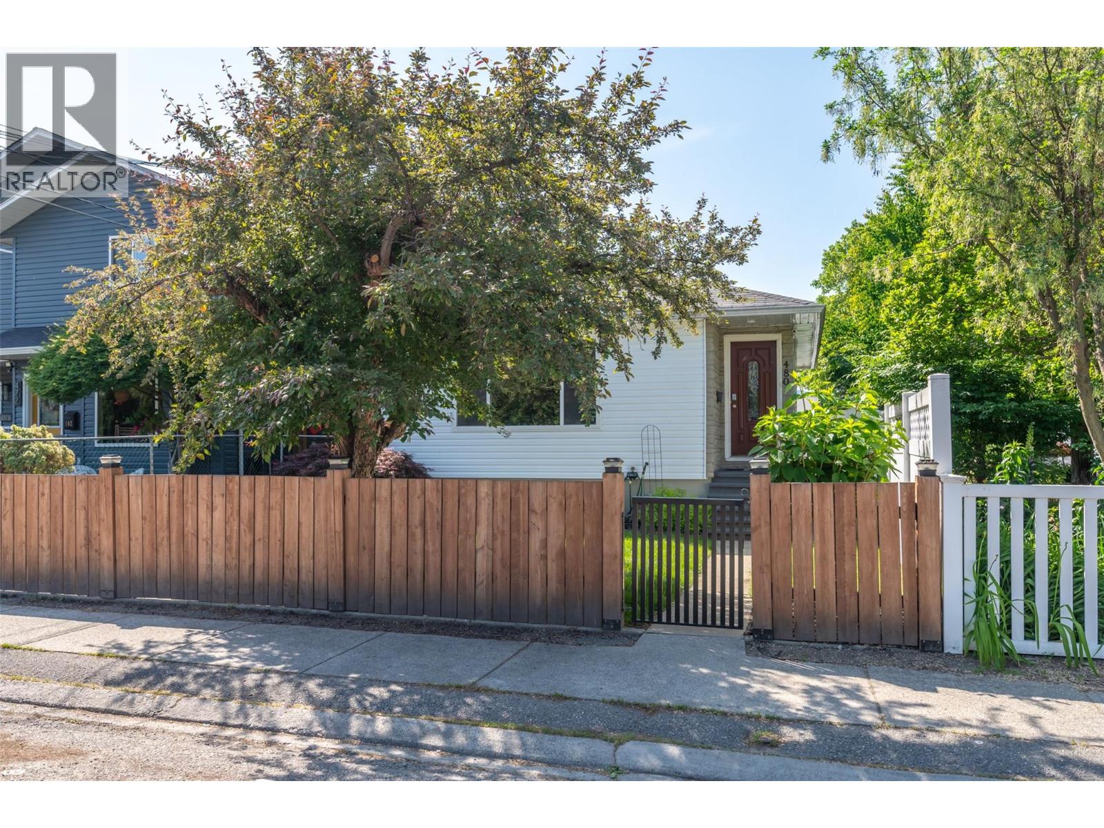 480 Orchard Avenue, Penticton
