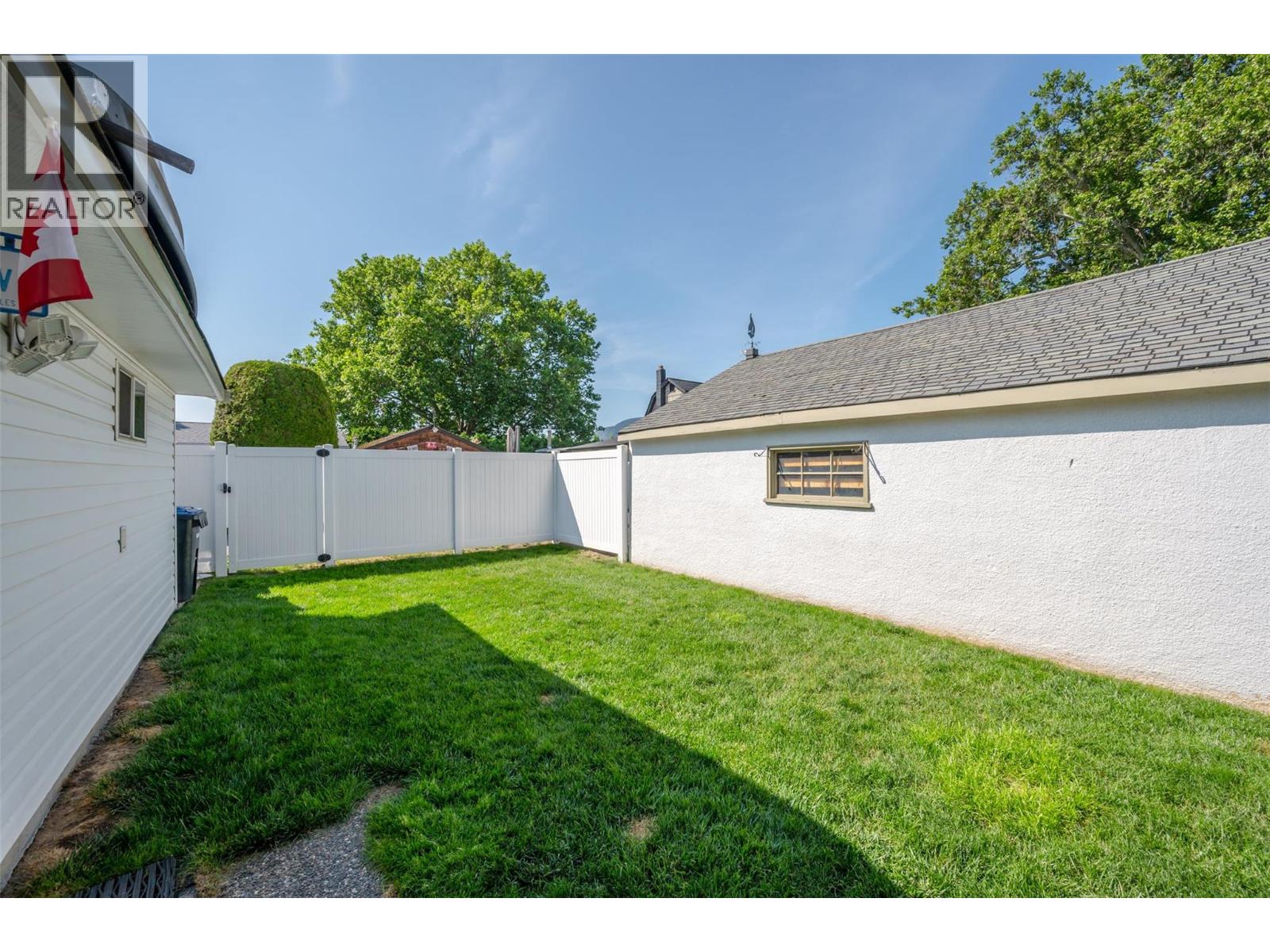 480 Orchard Avenue, Penticton