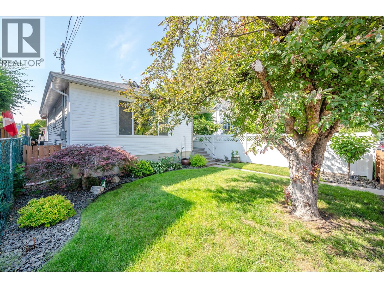 480 Orchard Avenue, Penticton