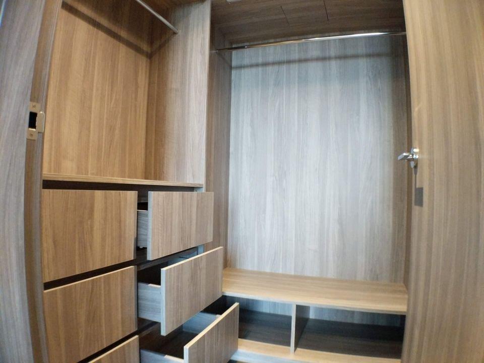 3703 9887 WHALLEY BOULEVARD, Surrey