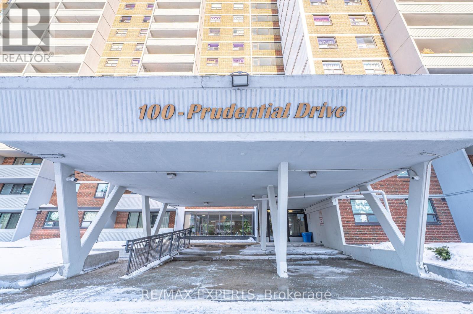 901 - 100 PRUDENTIAL DRIVE - Photo 2 of 24, Toronto (Dorset Park), Ontario