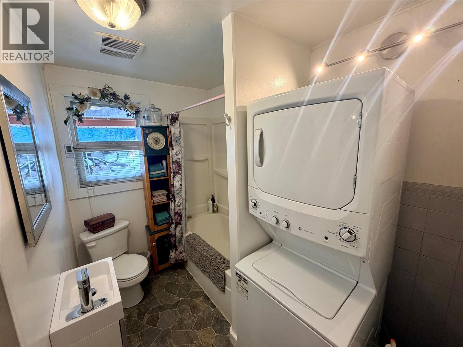 1200 96 Avenue, Dawson Creek