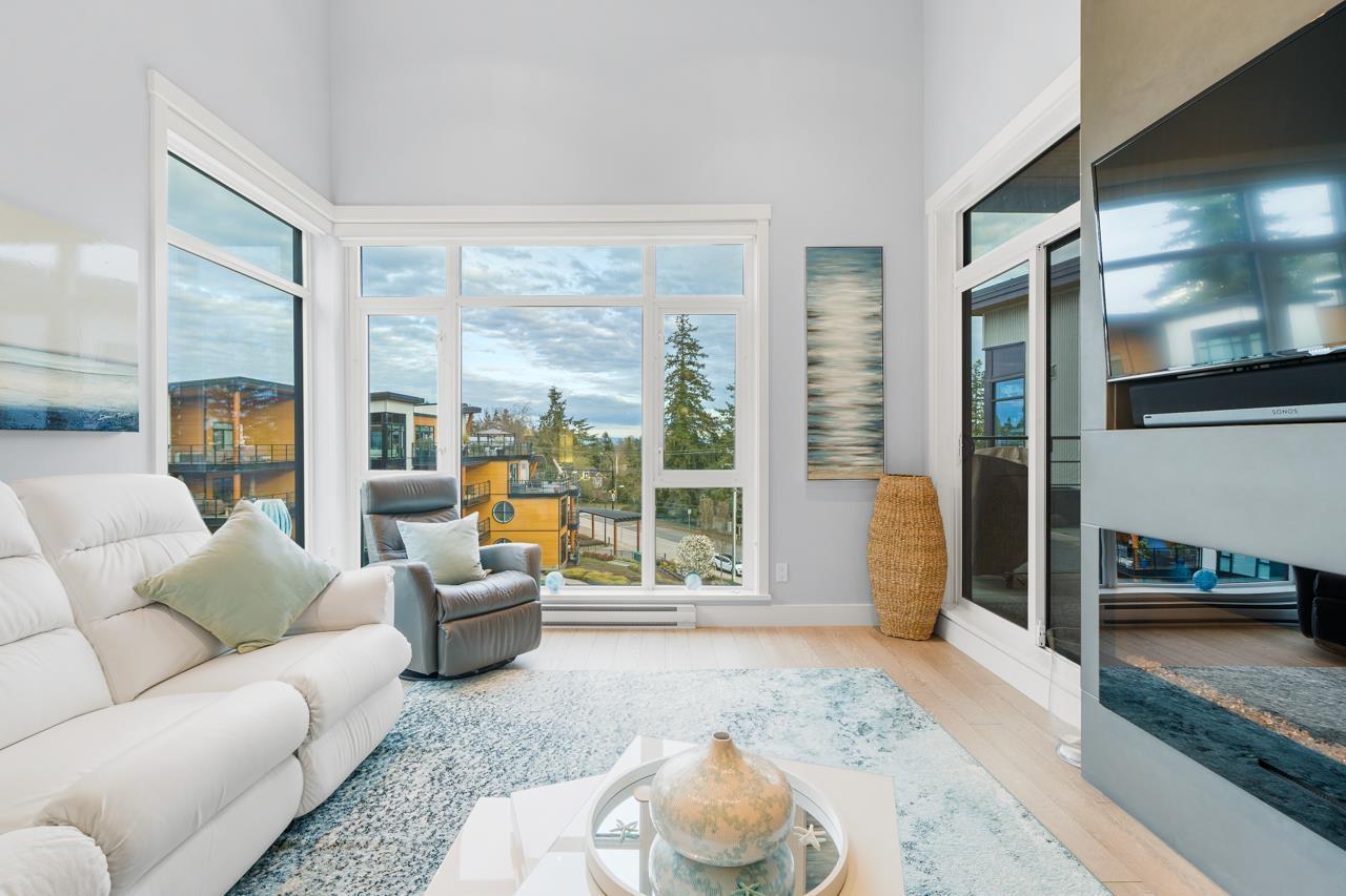 504 14855 THRIFT AVENUE, White Rock