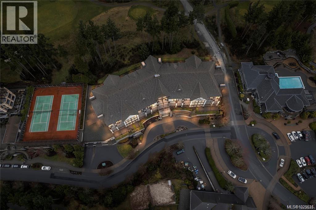 #101/103 A 1376 LYNBURNE PL - Image 2